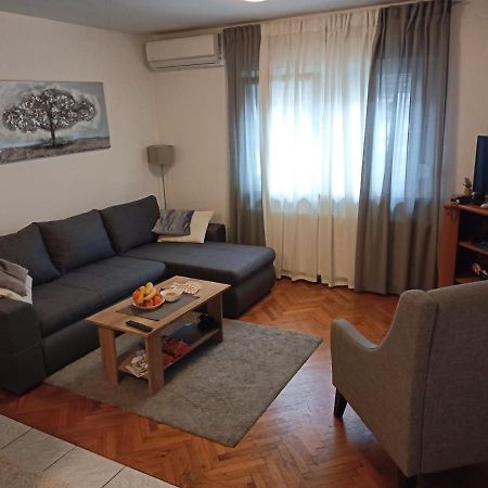 Apartman Mix Zagreb - Maksimir, Kbc Rebro, Free Parking Buitenkant foto