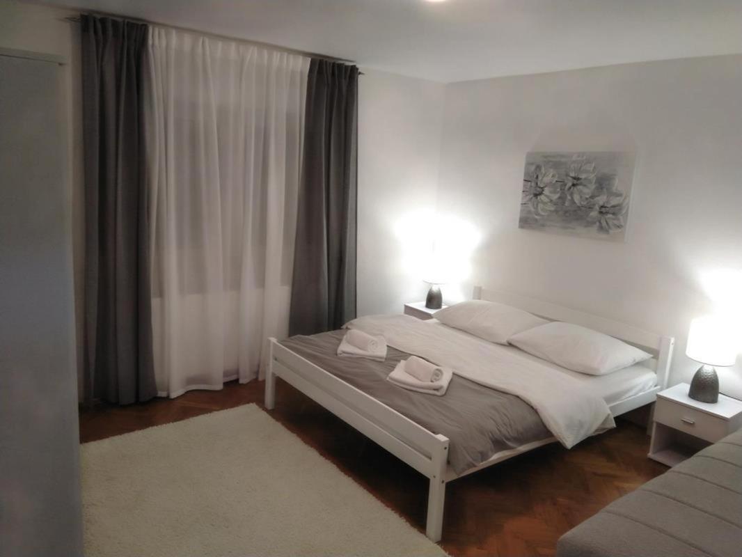 Apartman Mix Zagreb - Maksimir, Kbc Rebro, Free Parking Buitenkant foto