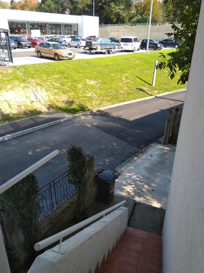 Apartman Mix Zagreb - Maksimir, Kbc Rebro, Free Parking Buitenkant foto