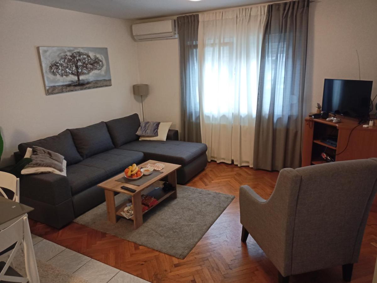 Apartman Mix Zagreb - Maksimir, Kbc Rebro, Free Parking Buitenkant foto